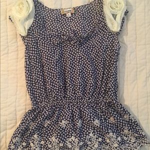 Flowered capped sleeved babydoll shirt